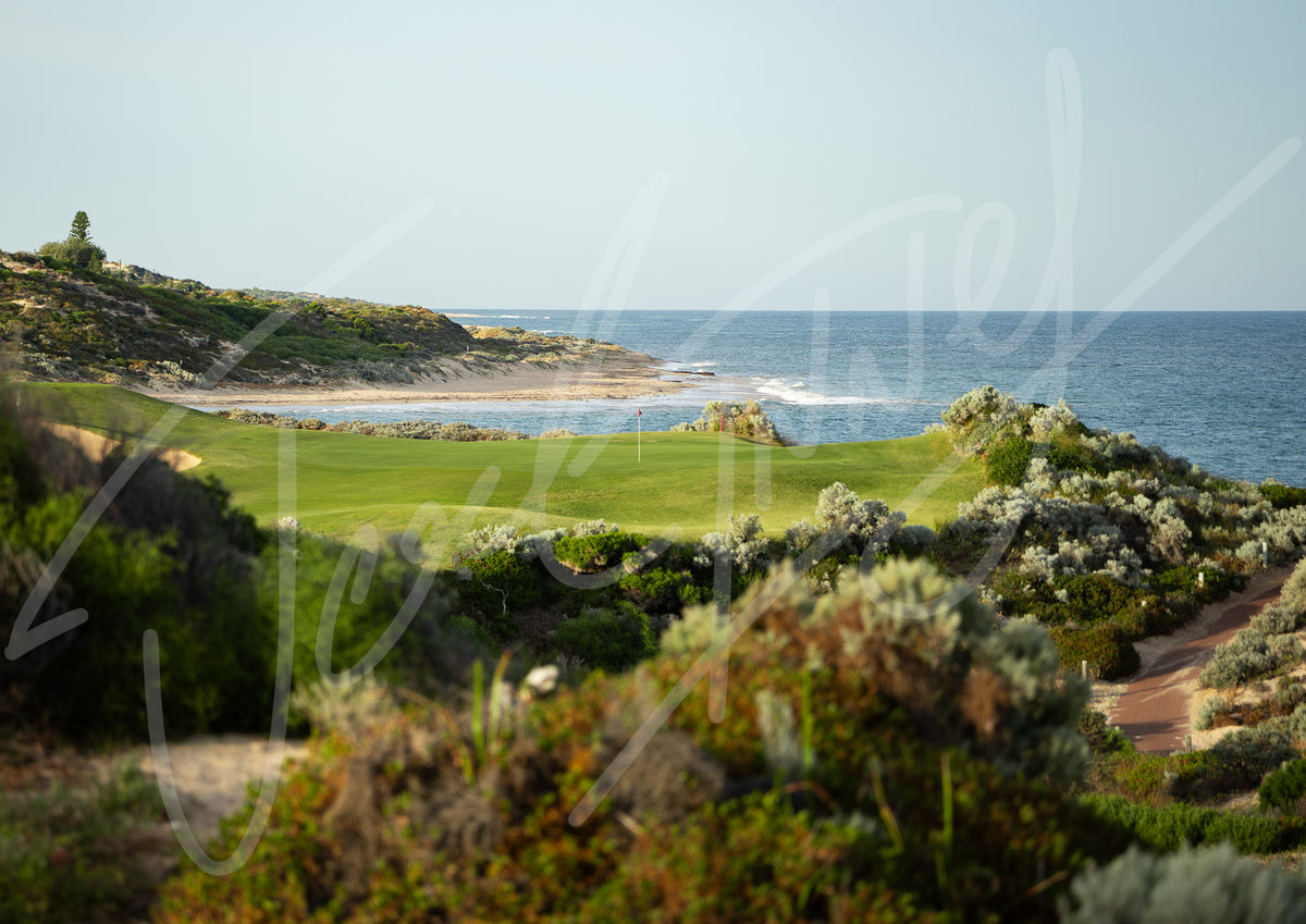 The Cut 12th Green and Ocean