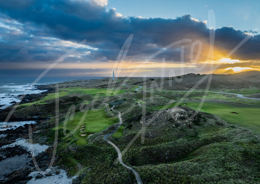 Cape Wickham 17th Green & Lighthouse