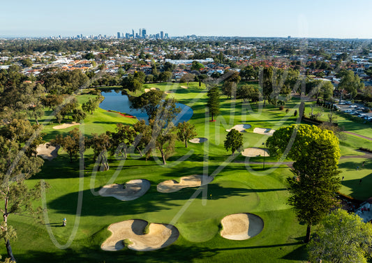 WAGC 18th Green & City Skyline